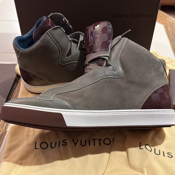 Louis Vuitton Men‘s Beige Suede&Maroon Patent Leather trim High Top size 11 NWT - Picture 4 of 11